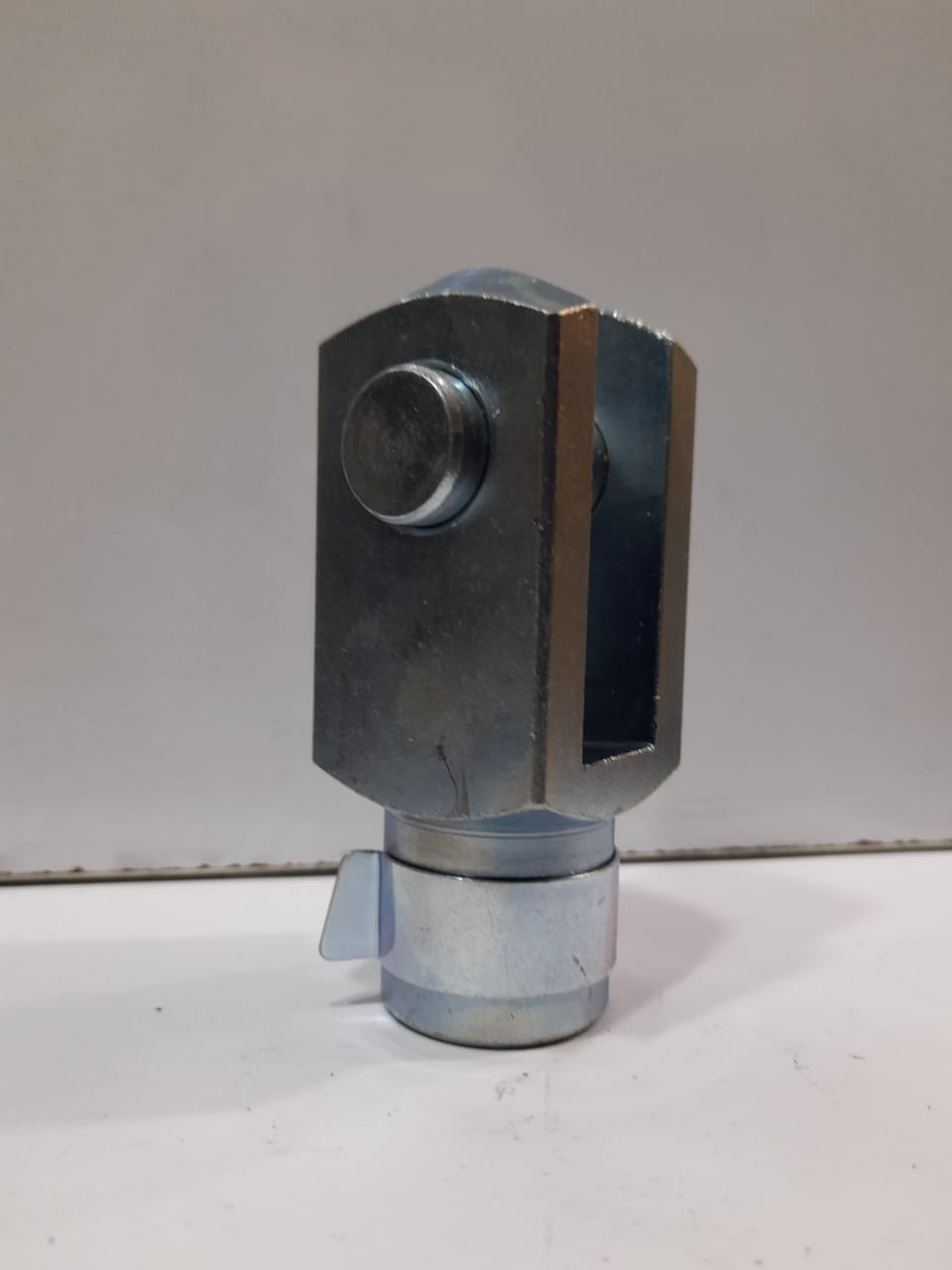 دوشاخ سر جک